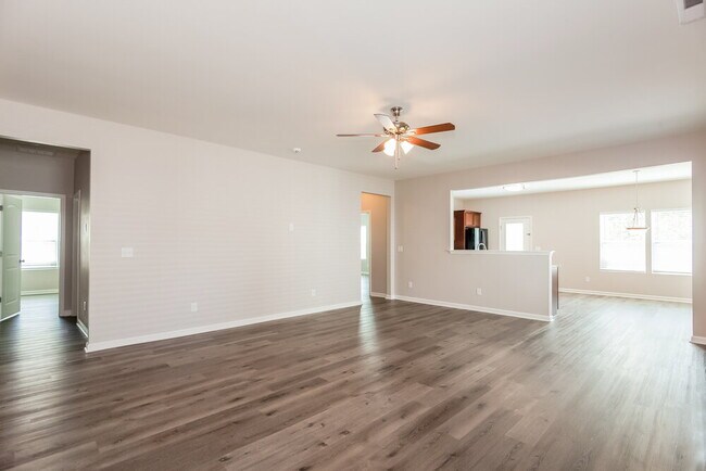 Foto del edificio - 2304 Lake Vista Drive