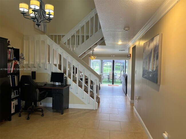 Foto del edificio - 9894 Fairway Cove Ln