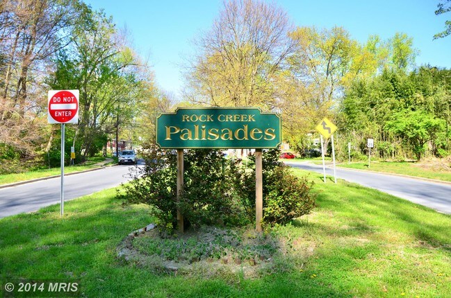 Foto del edificio - 11323 Palisades Ct