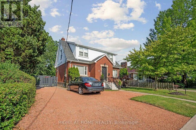Photo du bâtiment - 105 Glenridge Ave
