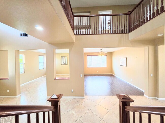 Foto del edificio - 30040 Cheveley Park St