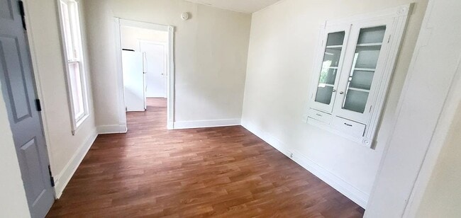 Building Photo - 1802 Madison Ave SE