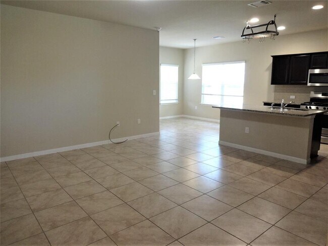 Building Photo - 10210 Tildon Ave