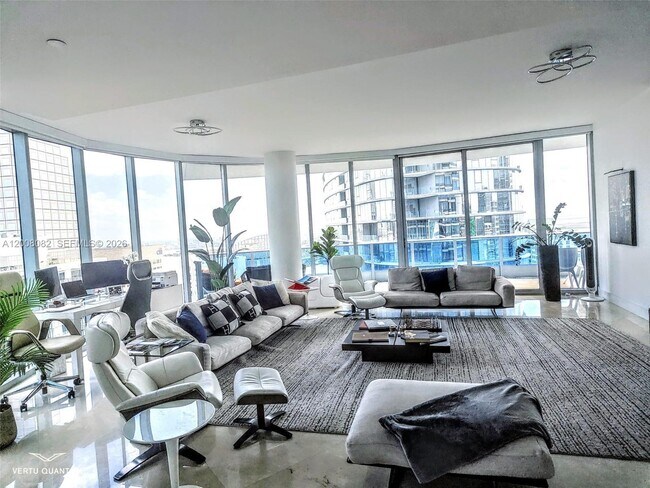 Foto del edificio - 200 Biscayne Blvd Way
