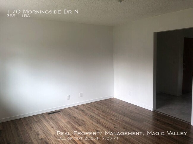 Building Photo - 170 Morningside Dr N