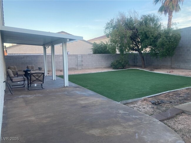 Building Photo - 122 Cam Francisco