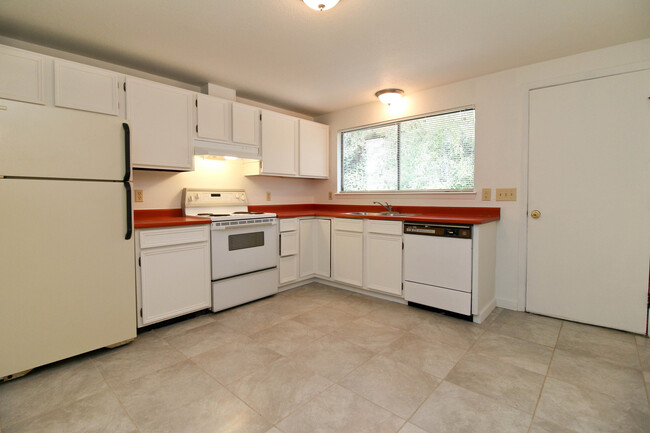 Foto del edificio - Great 2bd/1bth Duplex in the South Hills ~...