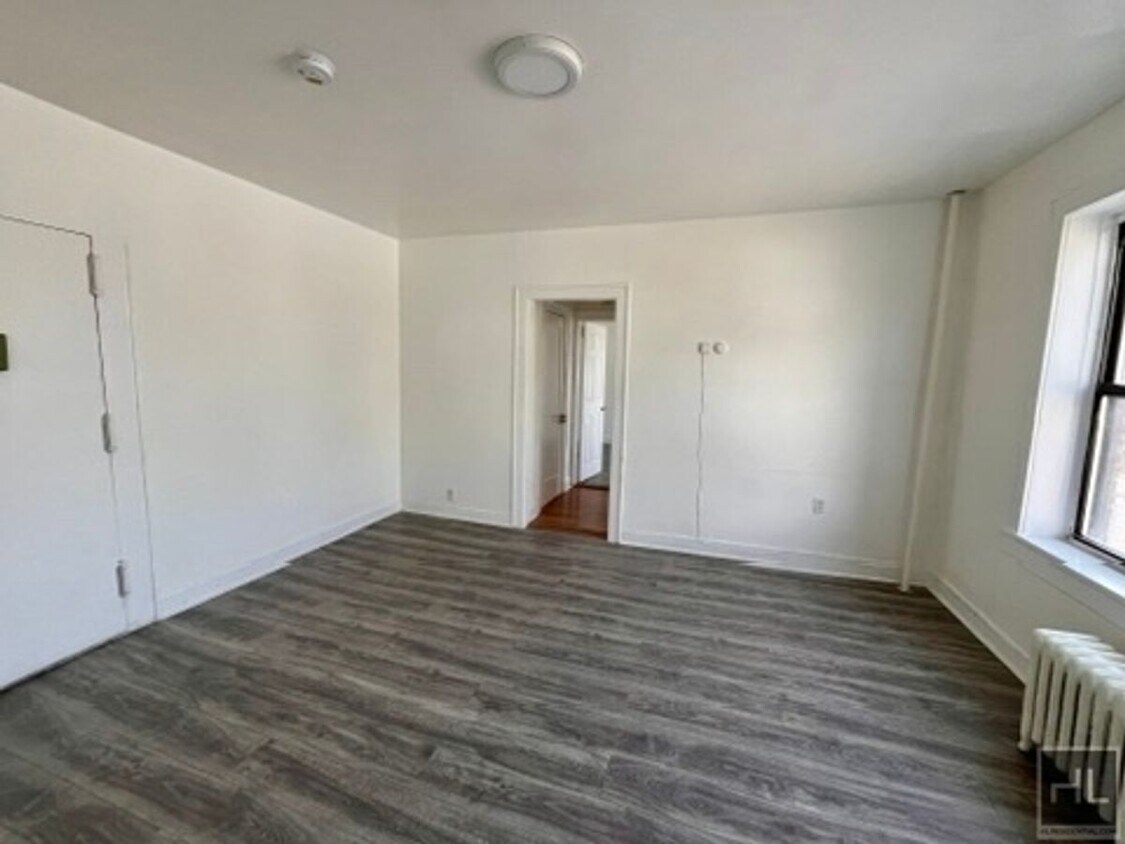 Livingston Ave, Yonkers Room for Rent in Yonkers, NY