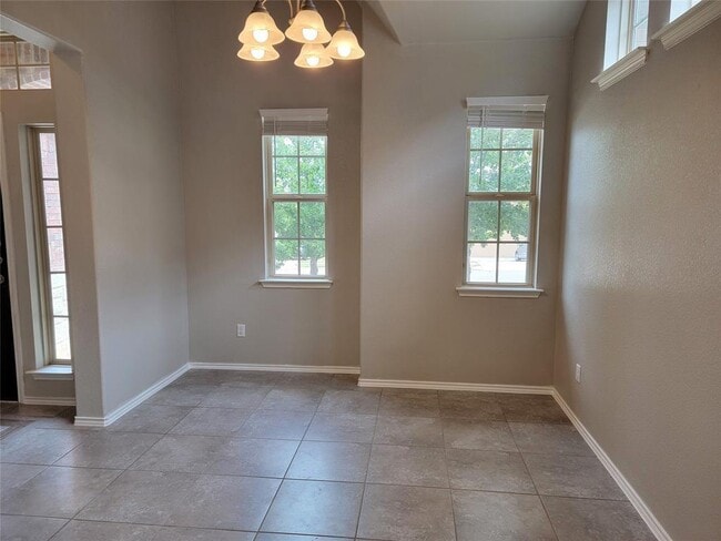 Foto del edificio - 537 Peregrine Way