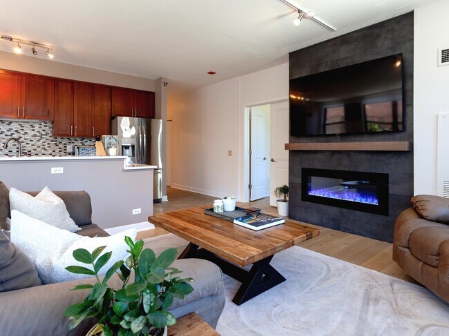 Foto del edificio - 330 N Jefferson St