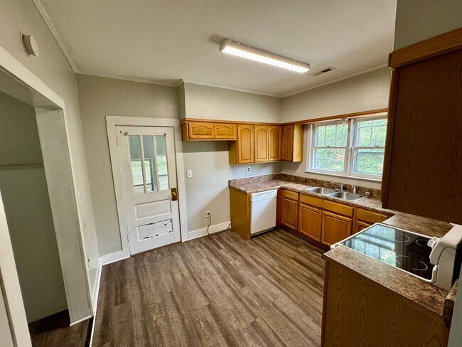 Foto del edificio - Fonville Street House!