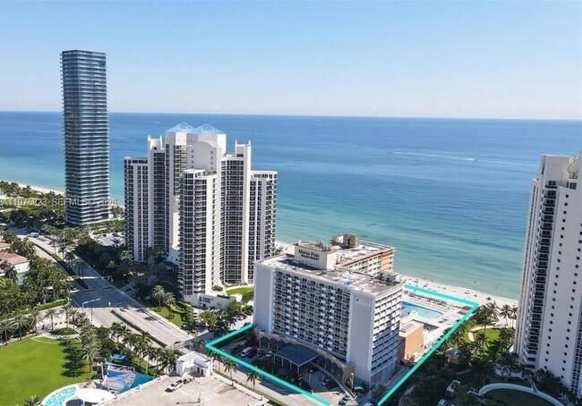 Foto del edificio - 19201 Collins Ave