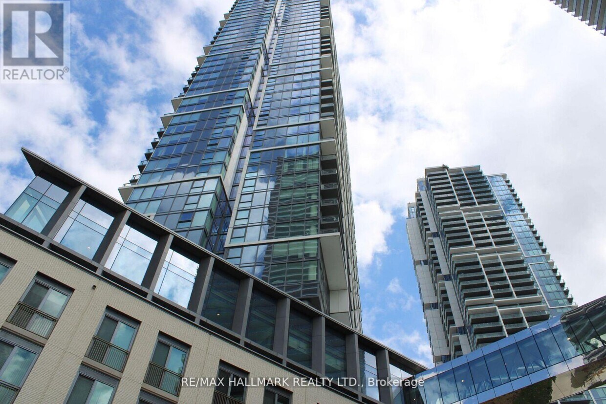Photo principale - 1000-1000 Portage Pkwy