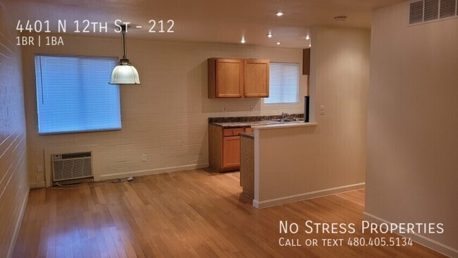 Foto del edificio - 1 Bedroom Condo off 12th St and Camelback Rd!