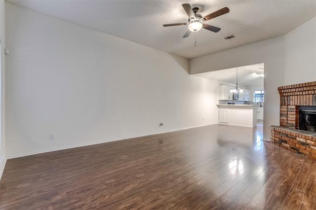 Foto del edificio - 7829 Cardinal Ct