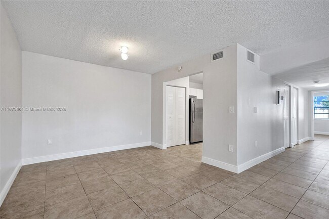 Building Photo - 11515 NW 22nd Ave