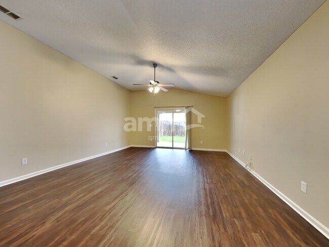 Building Photo - 2878 Spoonbill Trail