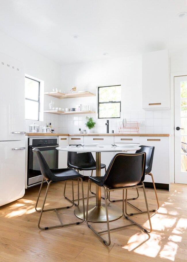 Interior design spaces - 1238 Sunset Blvd