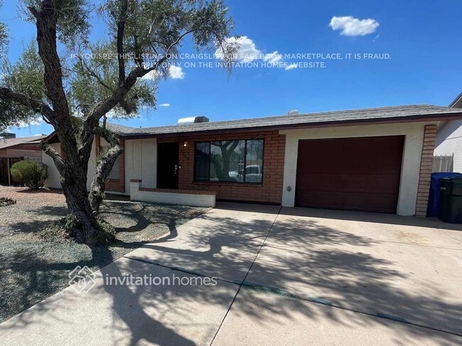 Building Photo - 3068 N 87th Ave