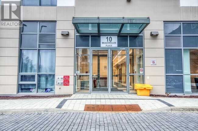 Photo du bâtiment - 10 Meadowglen Pl