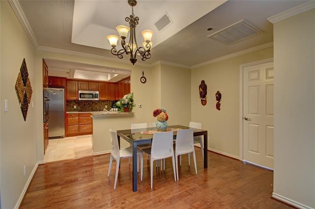 Foto principal - 5909 Luther Ln