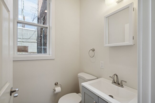 Foto del edificio - 1814 S Taylor St