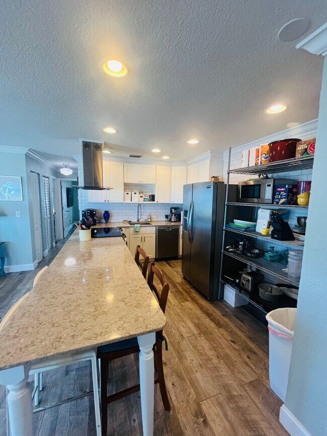 Foto del edificio - 2250 Ocean Shore Blvd