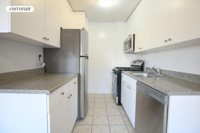 Foto del edificio - 175 W 90th St