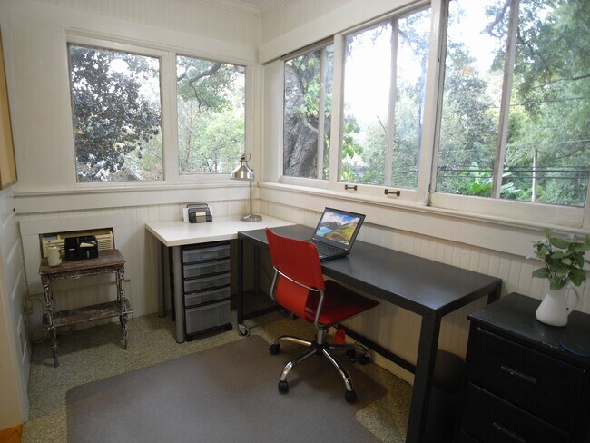 Foto del edificio - 1197 Stillwood Dr NE