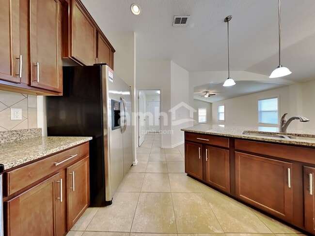 Foto del edificio - 603 Glendale Ln