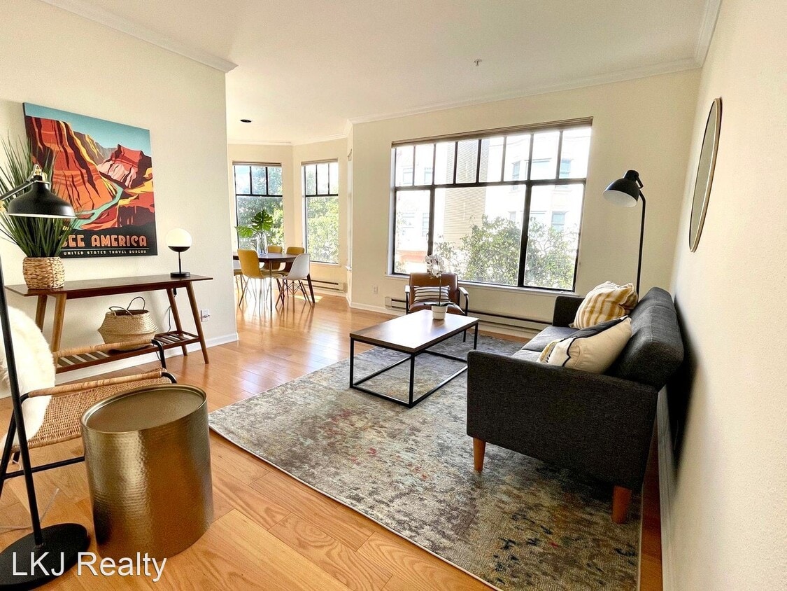 Primary Photo - 1 br, 1 bath House - 2101 Beach Street uni...
