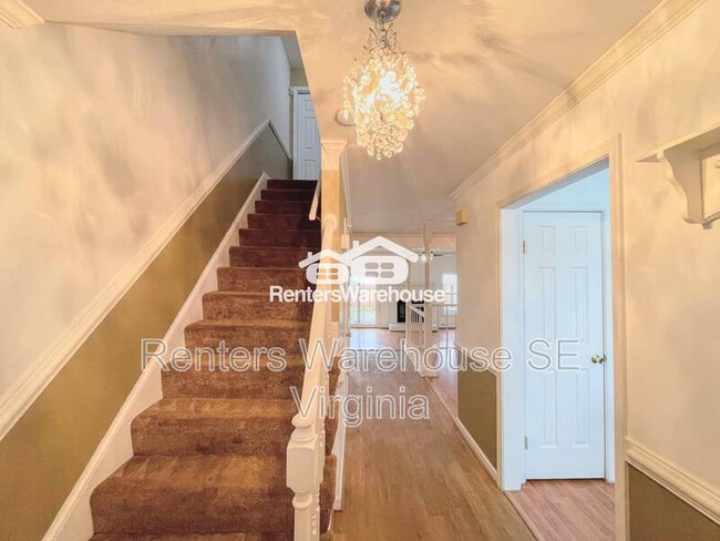 Building Photo - 4902 Windbrooke Ct