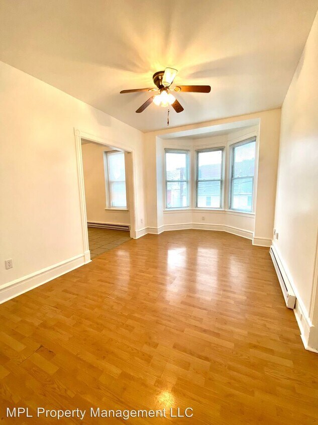 Primary Photo - 442 Lehman St