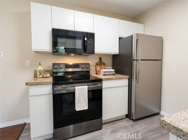 Foto del edificio - 1265 Kendall Dr