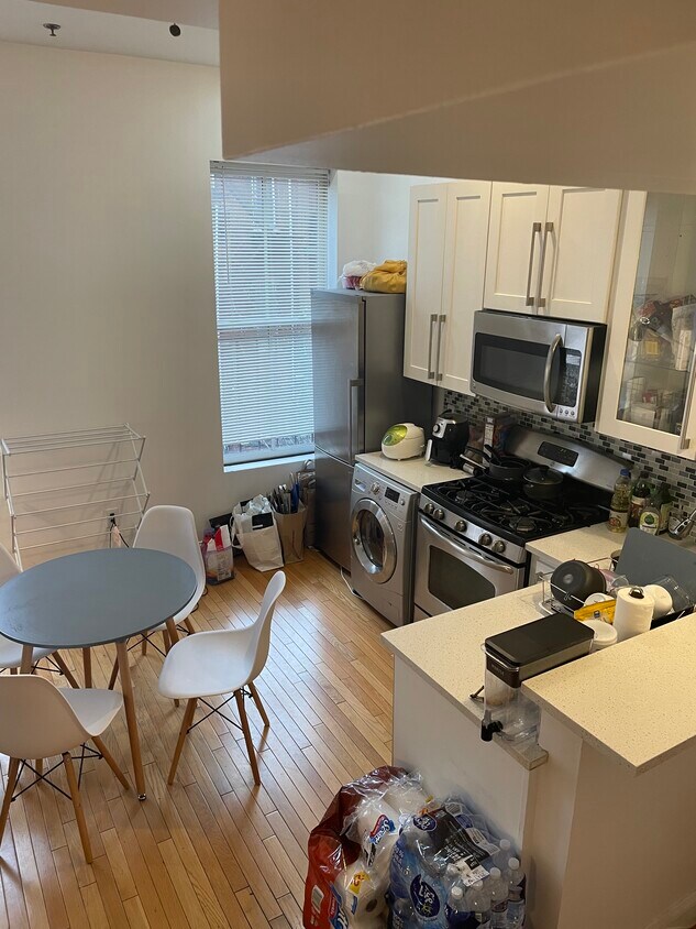 Primary Photo - 241 Northampton St