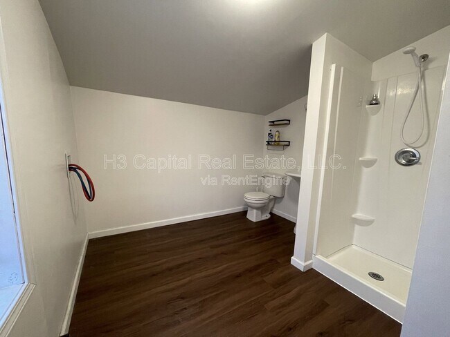 Foto del edificio - 77 Sunset Ave