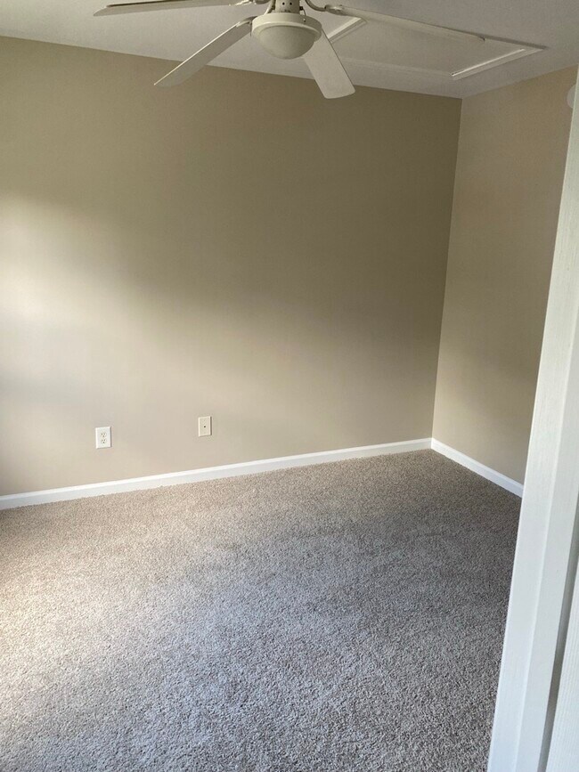 Foto del edificio - 501 Scarlet Sage Ln