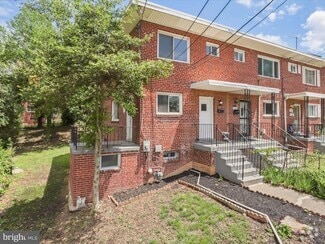 Building Photo - 5026 Roseld Ct
