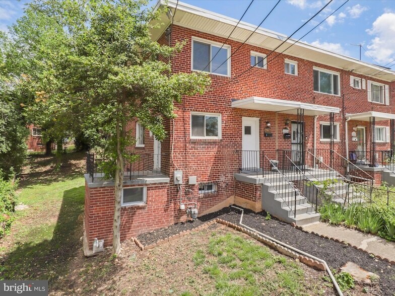 Foto principal - 5026 Roseld Ct