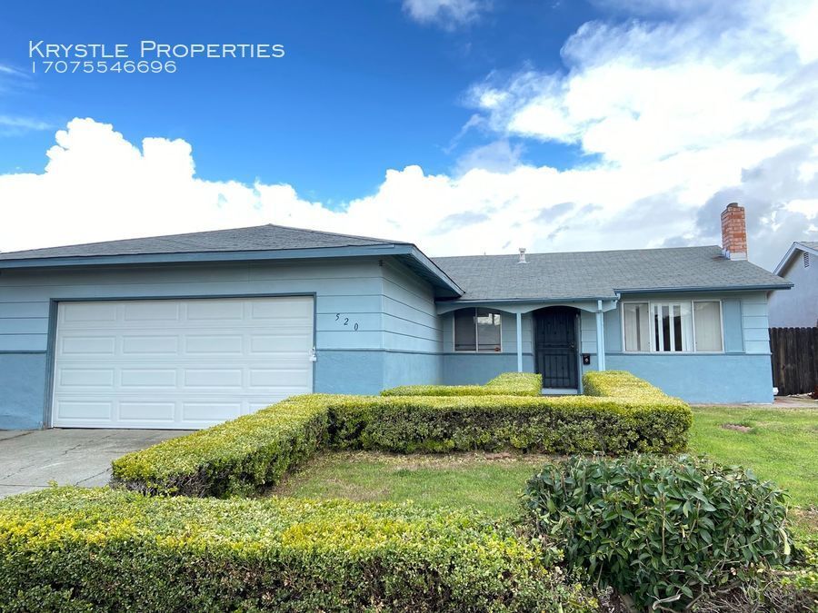 Primary Photo - Lovely home located near Kaiser