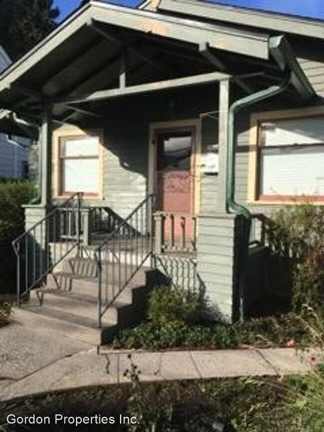 Building Photo - 1 br, 1 bath House - 3815 SE 11th Ave