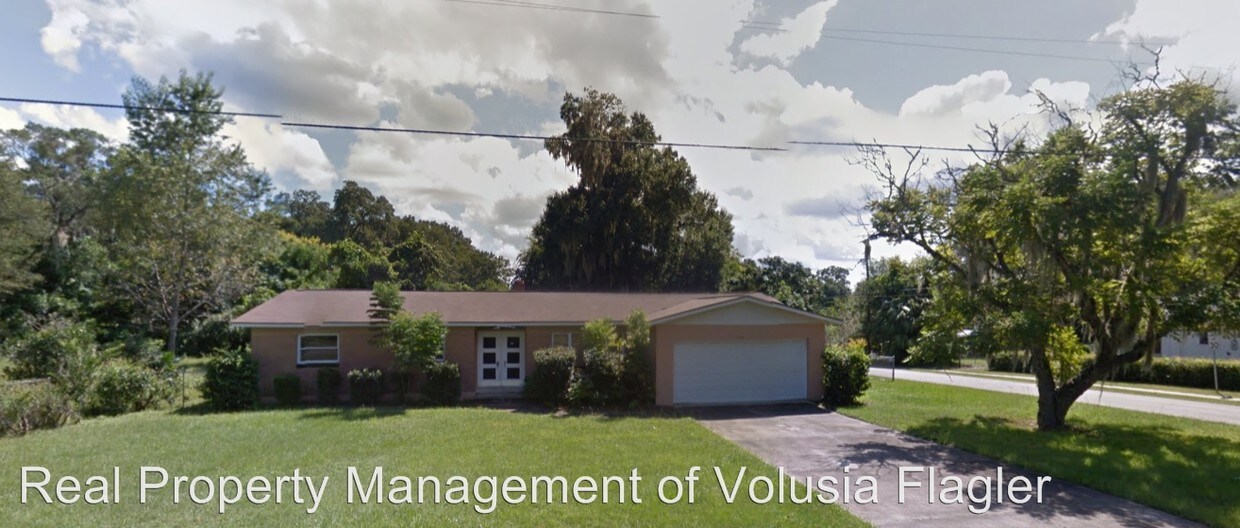 Primary Photo - 634 E Howry Ave
