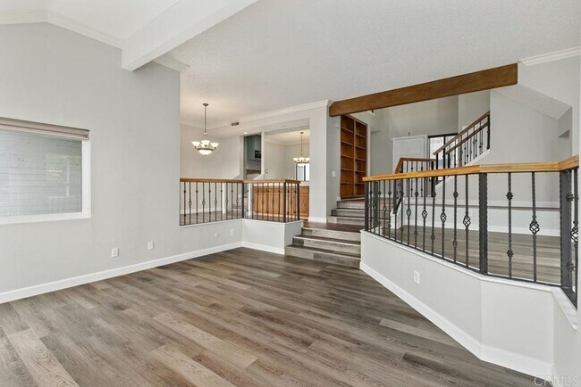 Building Photo - Fully Remodeled Gem in Bonita Villas