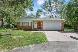 Building Photo - 273 Mc Kinley Dr