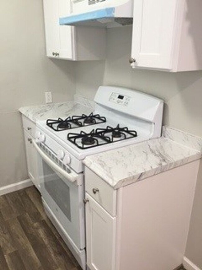 Foto del edificio - Cozy One Bedroom House Near Downtown Hayward