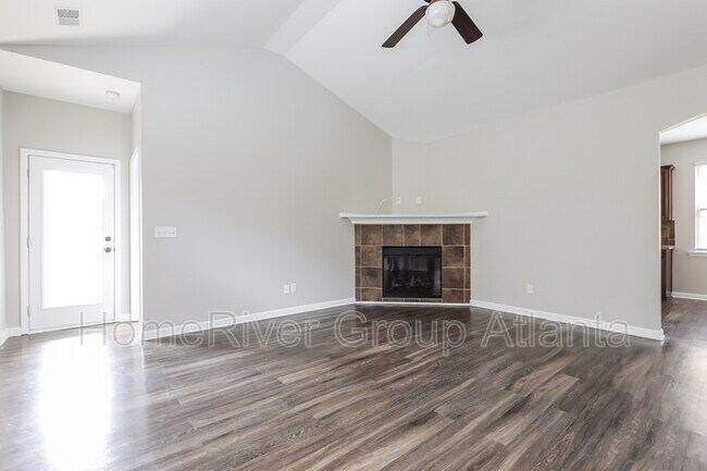 Building Photo - 7919 Bluefin Trail