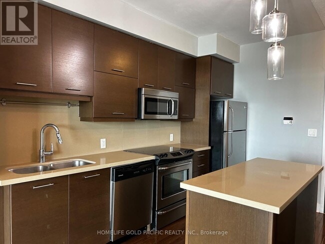 Building Photo - 26 Norton Ave