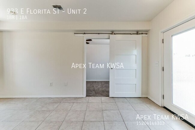 Foto del edificio - 933 E Florita St