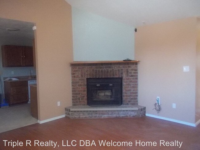 Building Photo - 3 br, 2 bath House - 1466 Columbia Avenue