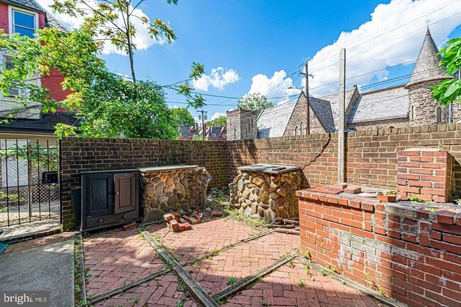 Foto del edificio - 4118 Baltimore Ave